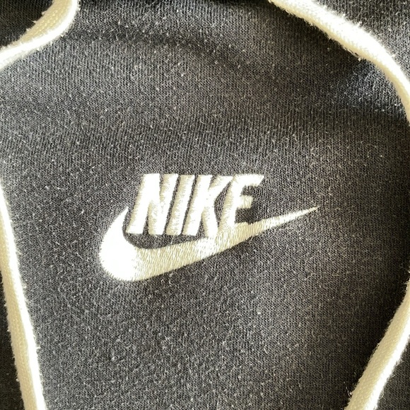 Nike Logo Black Hoodie Medium - Picture 4 of 6